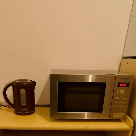 Komfortowe Przestronne Pokoje Z Prywatnymi Lazienkami Blisko Warszawy I Suntago Milanowek Room photo
